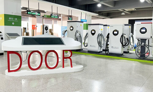 أخبار الشركة الأخيرة عن أداة جديدة للمساعدة على الطريق: قوة عالية واستجابة سريعة - طاقة الباب تعيد تعريف 